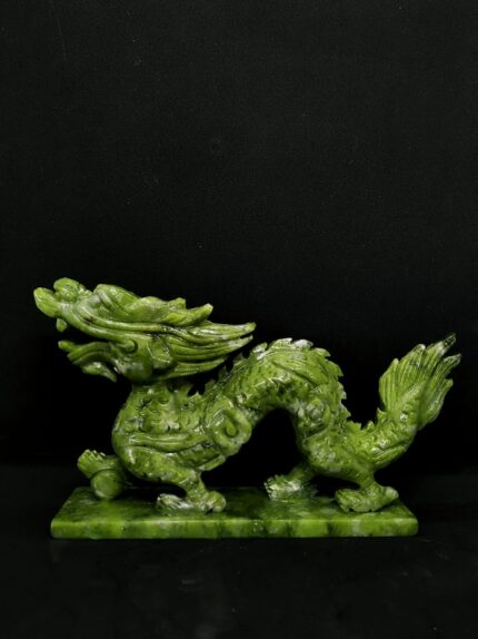статуэтка дракон из нефрита